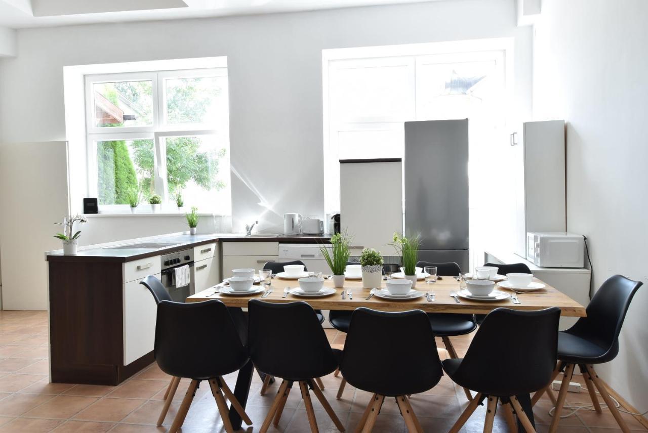 Huge Apartment In Awesome Location With Parking Инсбрук Екстериор снимка